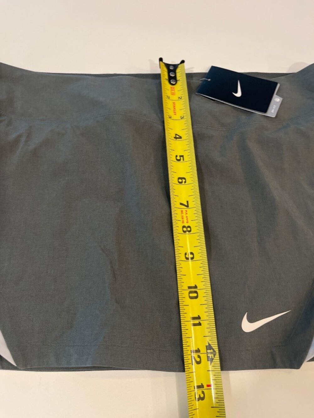 Nike Womens Dri-Fit Running Shorts Gray/White Size XS - Picture 5 of 9